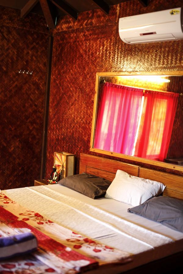 ร็อค วอเตอร์ รีสอร์ต Hotel มอร์จิม ภายนอก รูปภาพ